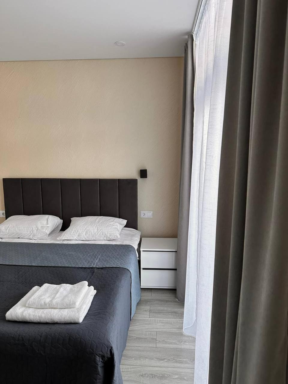Park House Apartment Palyanytsya Exterior photo
